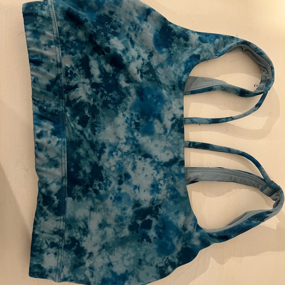 Athleta Exhale Sports Bra D-DD